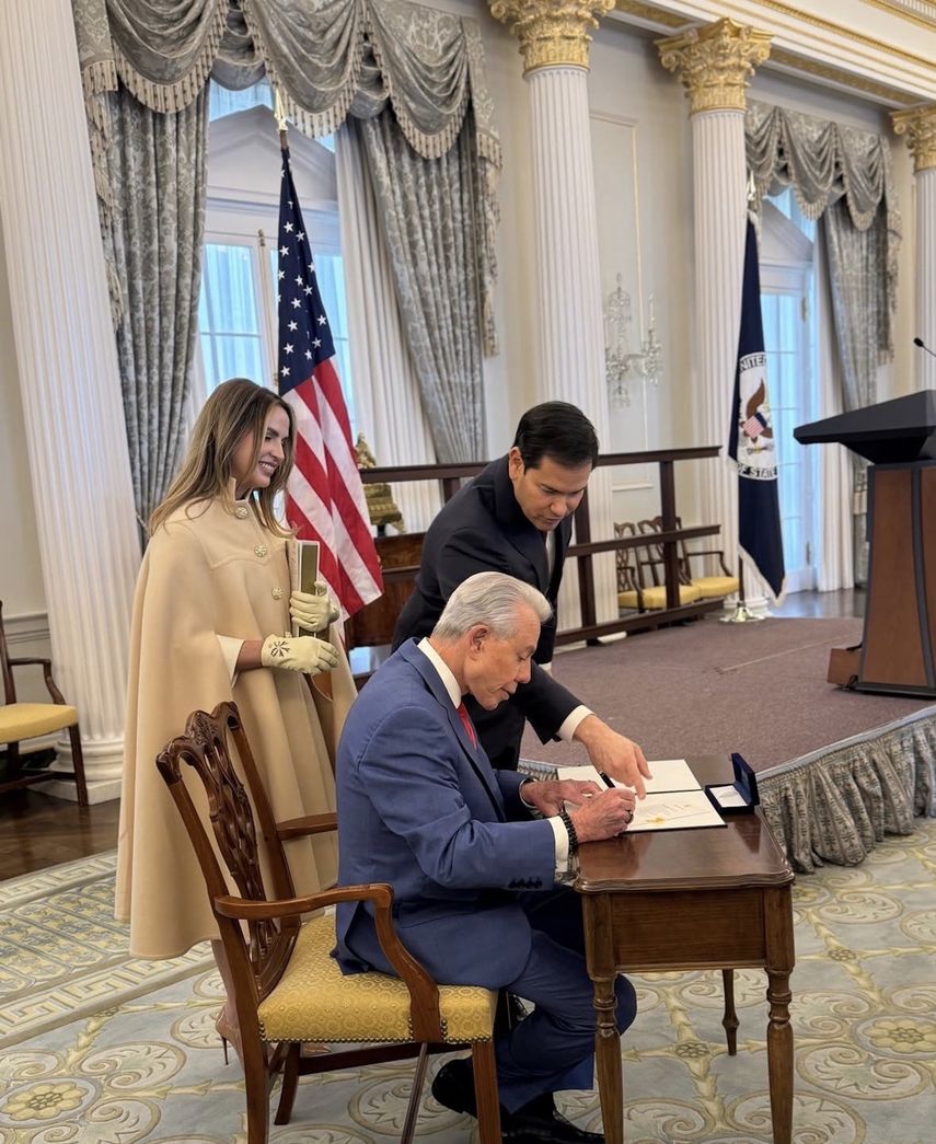 Benjamín León asume el cargo de embajador de EEUU en España.&nbsp;