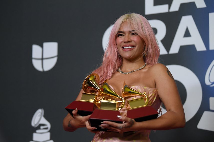 Karol G se alza con el álbum del año en los Latin Grammy Conoce a los