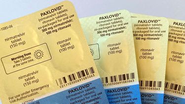 En esta imagen se observan dosis del medicamento antiviral Paxlovid, en Nueva York.