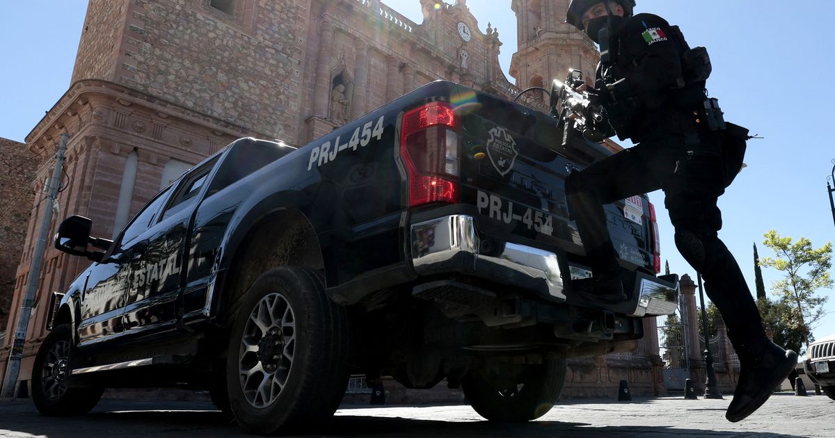 Ataque armado deja 10 muertos en el centro de México