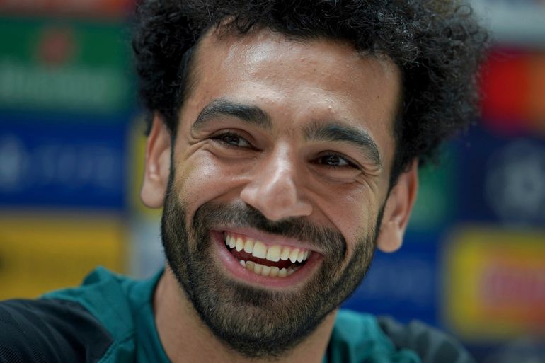 El astro de Liverpool Mohammed Salah sonríe durante una conferencia de prensa de cara a la final ce la Liga de Campeones el 25 de mayo del 2022 en Liverpool, Inglaterra. 