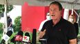El alcalde de Hielah, Carlos Hern&aacute;ndez, durante la conferencia de prensa.