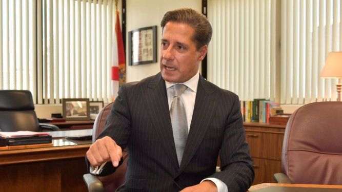 Alberto Carvalho, superintendente del distrito escolar de Los Ángeles, California. FOTO ARCHIVO