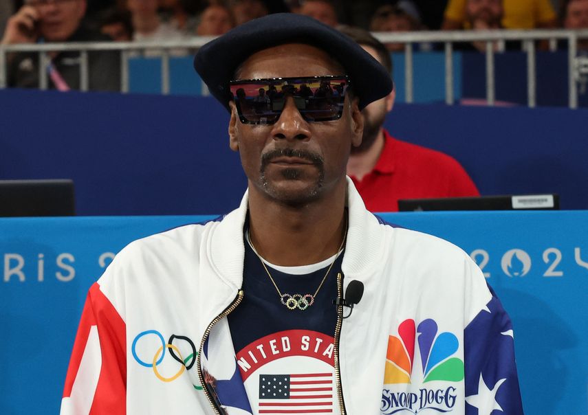 Snoop Dogg, rapero y productor discográfico estadounidense, asiste al judo de los Juegos Olímpicos de París 2024 en el Champ-de-Mars Arena el 1 de agosto de 2024.