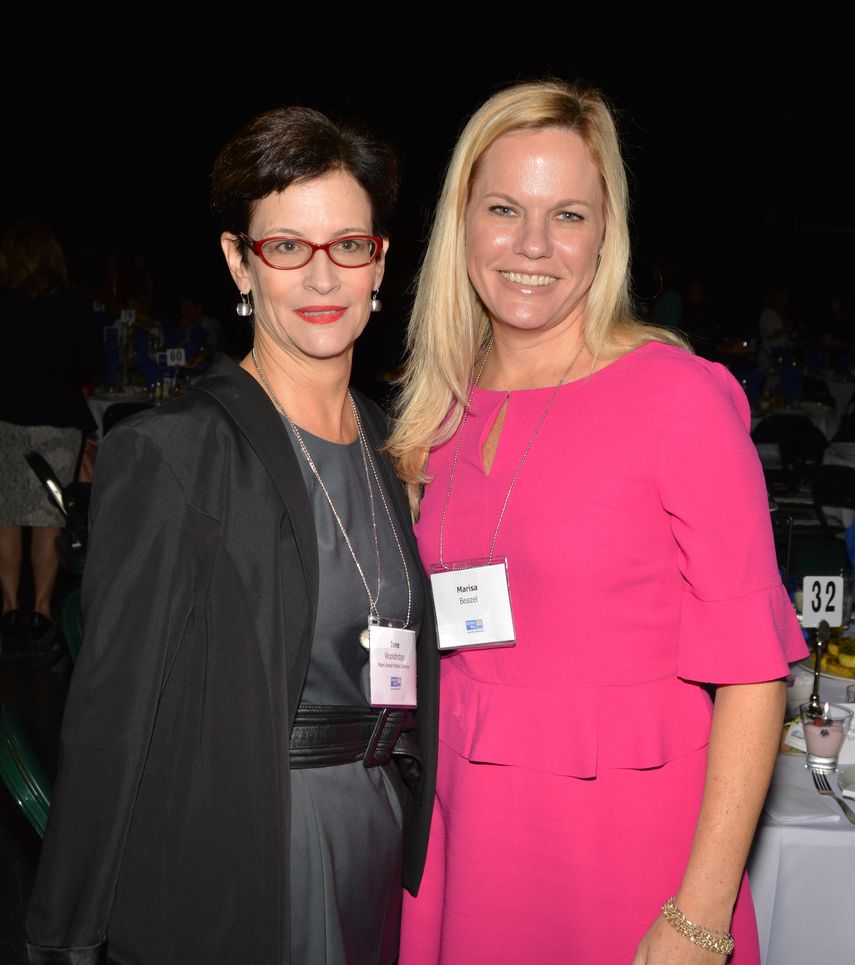 Jane Woolbright y Marissa &nbsp;Beezer&nbsp;
