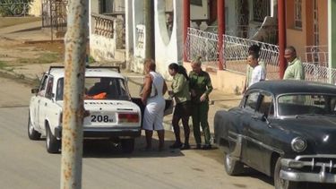 Otras 11 mujeres fueron detenidas en Palma Soriano, dos en Santa Clara y una en Guantánamo.