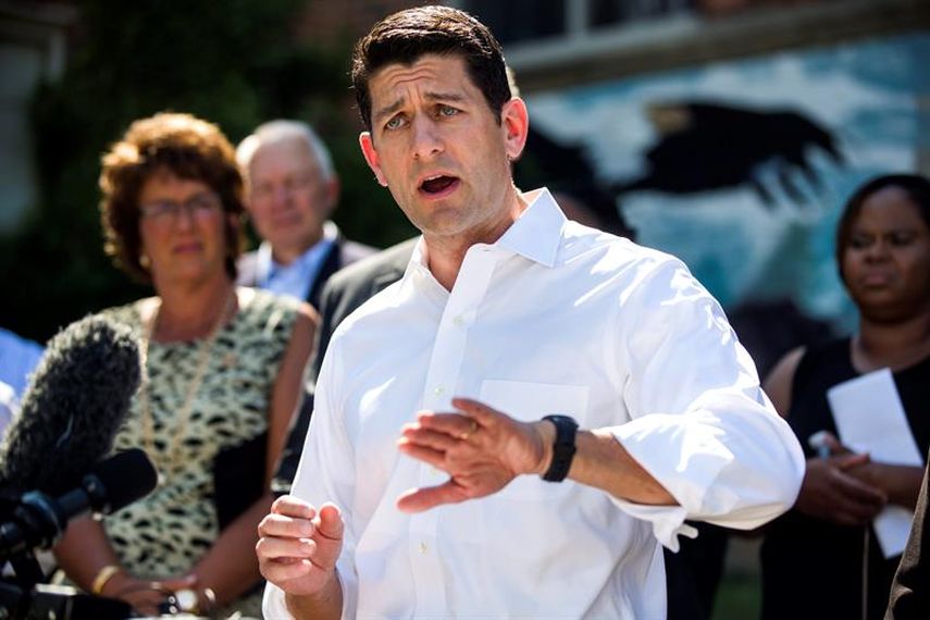 El presidente de la Cámara de Representantes, Paul Ryan, pronuncia un discurso sobre cómo combatir la pobreza. (EFE)