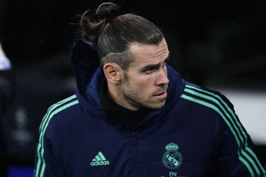 Bale sufri&oacute; una lesi&oacute;n en el partido ante Alav&eacute;s la semana pasada. El Madrid no ha dado detalles sobre la dolencia, pero medios espa&ntilde;oles informaron que se trata de edema en el b&iacute;ceps femoral de la pierna izquierda.