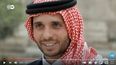 El ex príncipe heredero de Jordania, Hamza, afirma estar bajo arresto domiciliario.