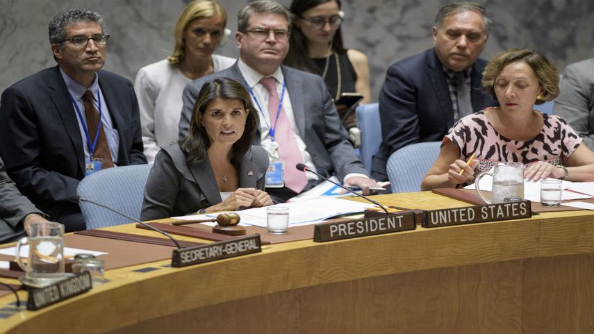 La embajadora de EEUU ante la ONU Nikki Haley habla al Consejo de Seguridad.