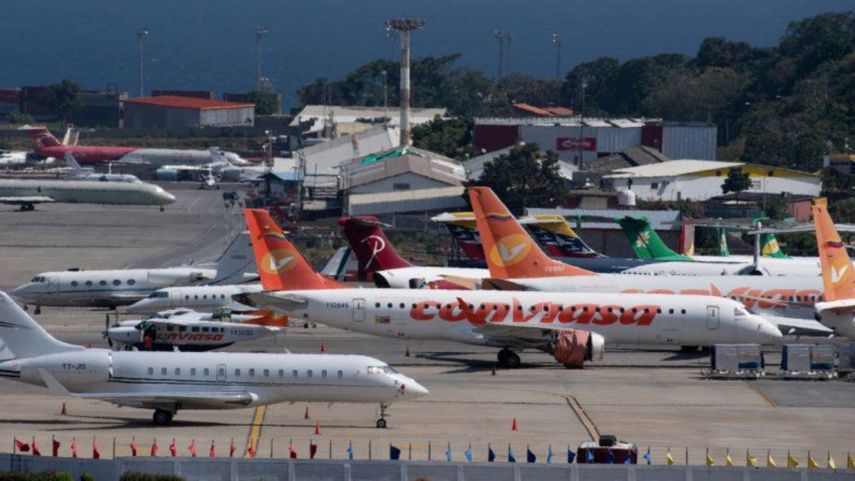 Aviones en el Aeropuerto Internacional Simón Bolívar, en Maiquetía, Venezuela.