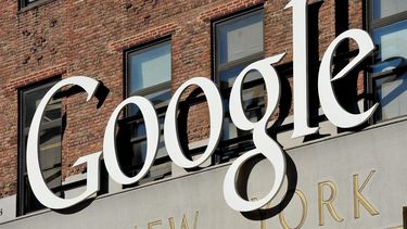 Vista del logotipo de Google, en la sede de su empresa en Nueva York.