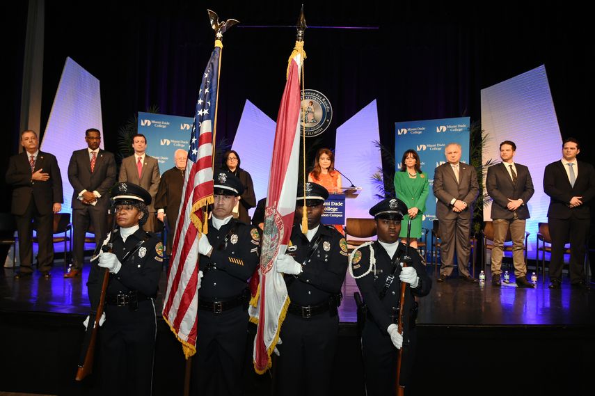 Katherine Fernández Rundle asume su séptimo mandato como fiscal estatal