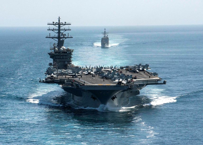 Esta foto distribuida por la Marina de los Estados Unidos muestra al portaaviones USS Nimitz (CVN 68), actualmente desplegado en el Caribe.