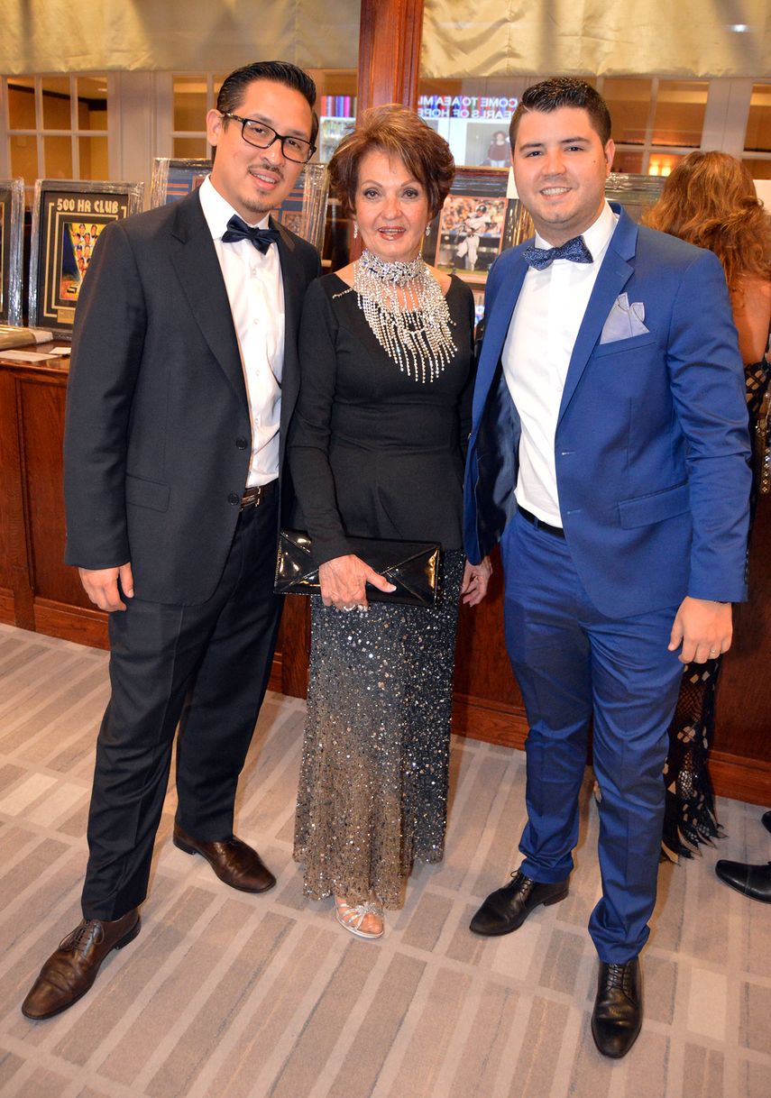 Pablo Marcano, Josefina Medina y Juan Marcano