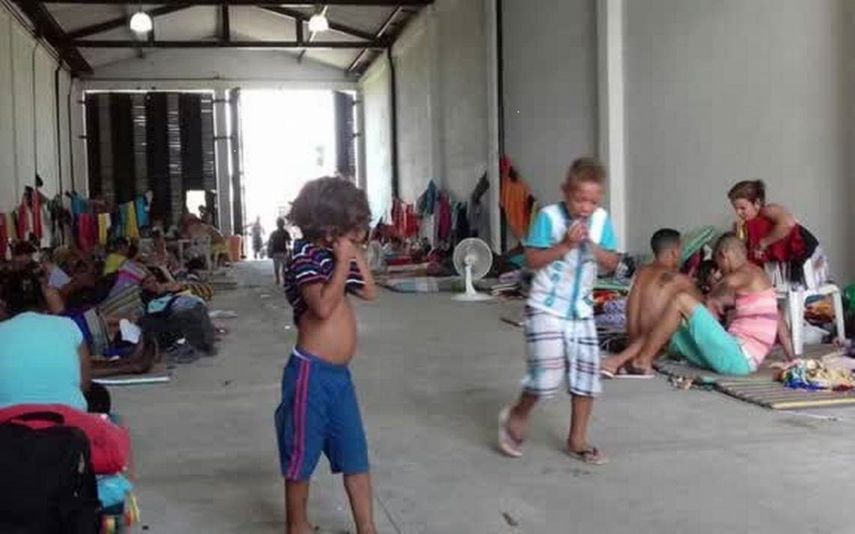 La mayoría de los detenidos en el operativo viven en los alrededores de la bodega que sirvió de improvisado albergue durante cuatro meses a emigrantes cubanos que estuvieron varados en Turbo