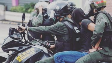 La fiscal general mostró el pasado 24 de mayo su preocupación por las personas que han sido detenidas y procesadas bajo la Justicia militar durante las protestas que se registran desde hace casi tres meses en el país.