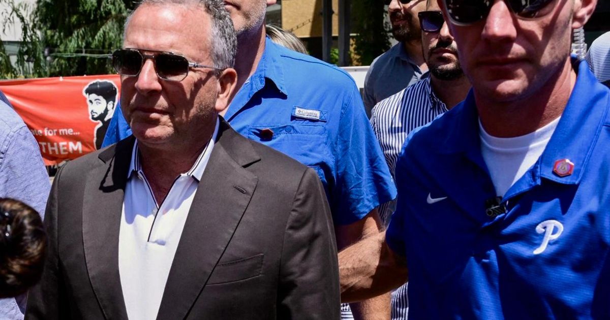 Enviado de EEUU se reúne en Tel Aviv con familias de rehenes: “El responsable del sufrimiento es Hamás”