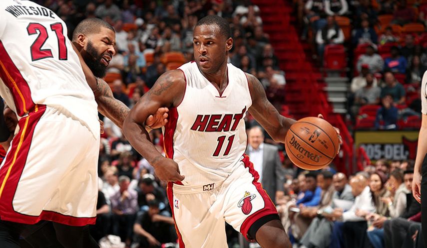 Waiters dejó un promedio de 15.8 puntos durante la ronda regular de esta temporada.