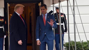 El presidente Donald Trump y el presidente encargado de Venezuela Juan Guaid&oacute;