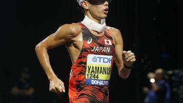 Japonés Yamanishi revalida el oro en 20 km marcha del Mundial