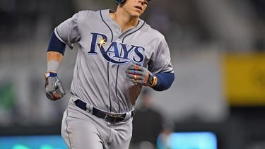 Morrison conectó 38 cuadrangulares la pasada temporada en 149 encuentros jugados.