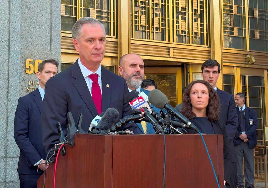 El jefe de la fiscalía federal principal para el Distrito Sur de Nueva York, James M. McDonald, denunció cómo el régimen de Venezuela recurrió a abusos sistemáticos para silenciar a la oposición política, tras su acusción el 8 de octubre de 2026.&nbsp;