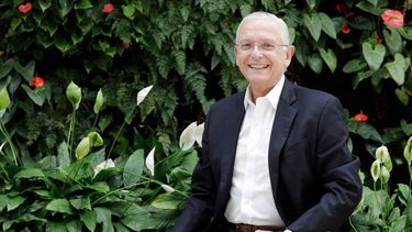 Augusto Solano, presidente de Asocolflores, la Asociación Colombiana de Exportadores de Flores.