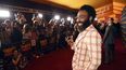 Creo que soy realmente sortario porque siento que mucha gente que la está experimentando no recuerda la primera, dijo en chiste Donald Glover, quien hace la voz de Simba adulto.