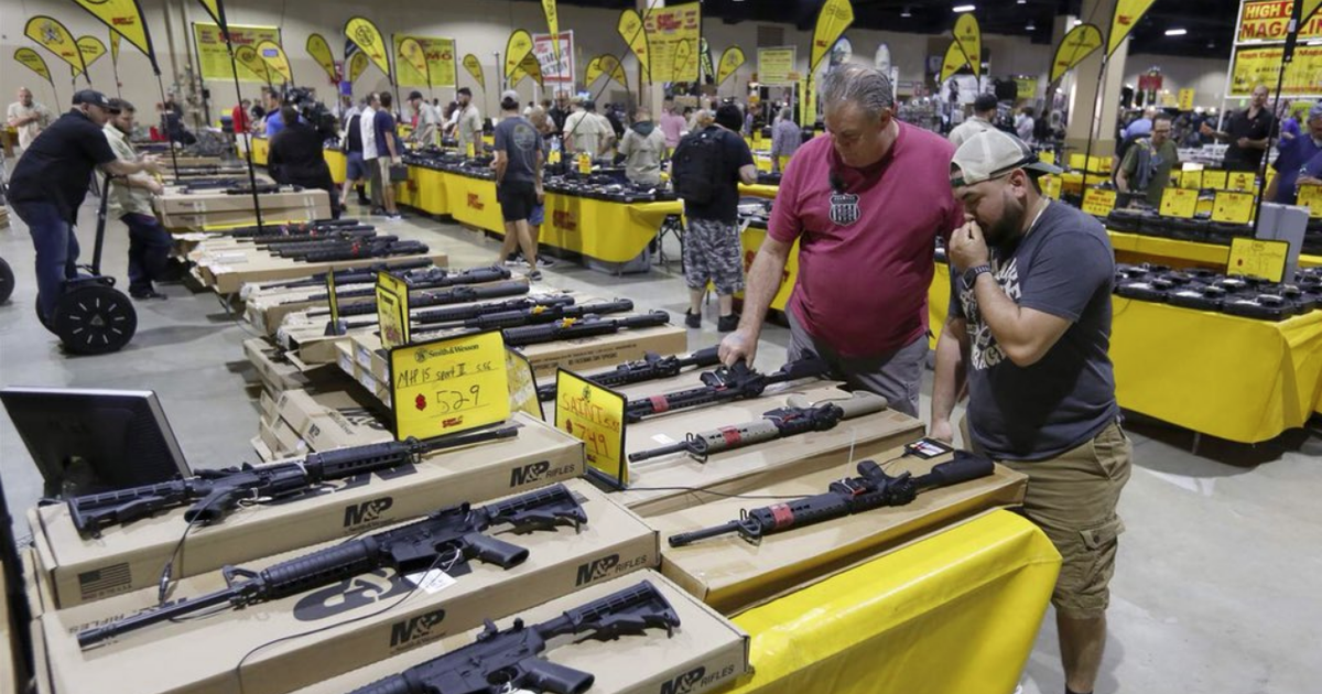 Gran Feria de Armas se celebra en Miami a tres días de la masacre en