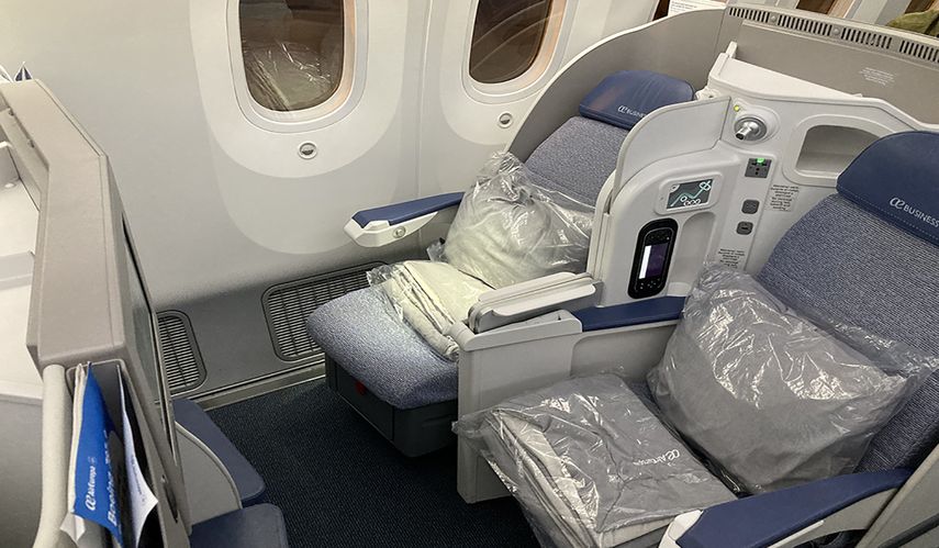 Cómoda butaca clase ejecutiva en aviones Boeing 787 de Air Europa.