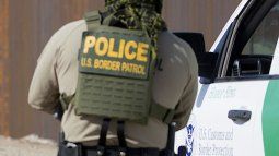 Imagen referencial de un agente de la Oficina de Aduanas y Protección Fronteriza de Estados Unidos. Imagen referencial de un agente de la Oficina de Aduanas y Protección Fronteriza de Estados Unidos.