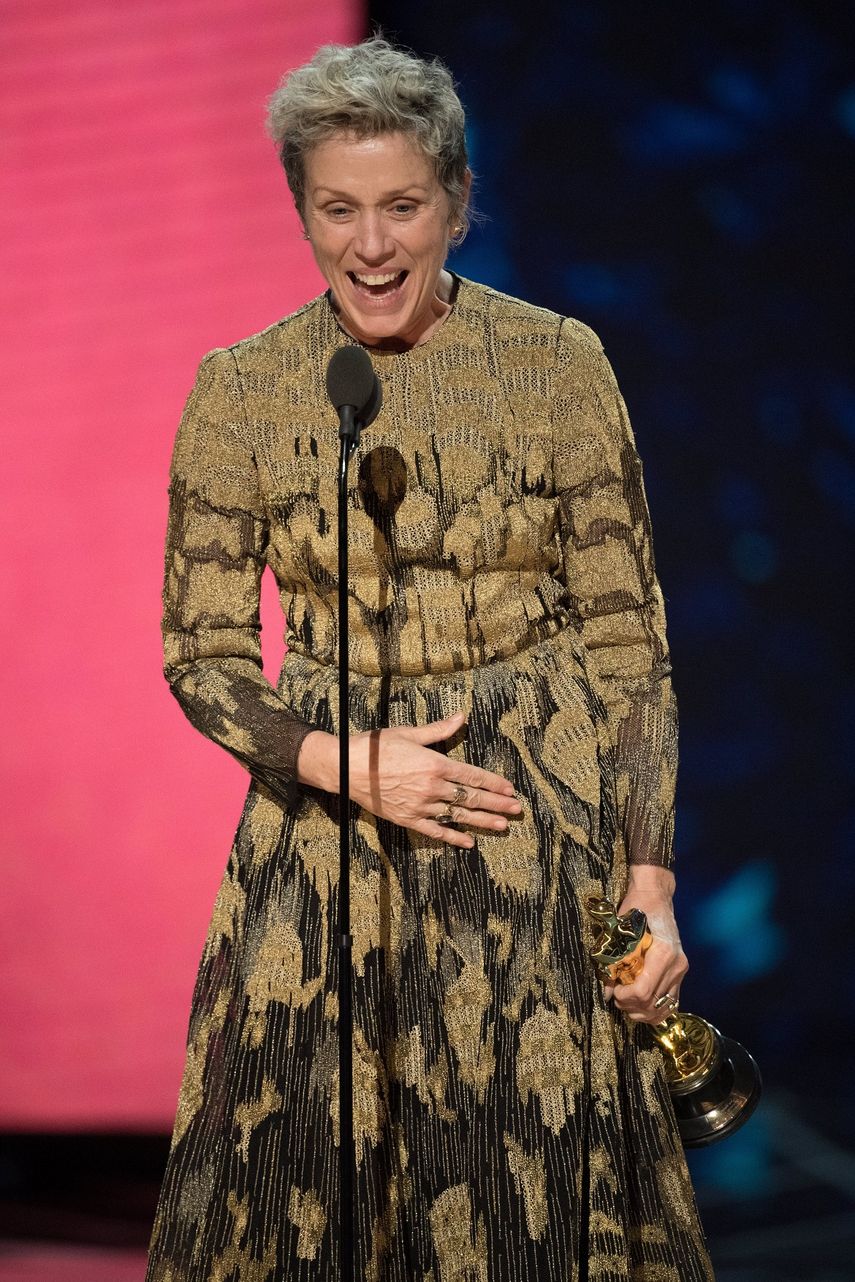 Frances McDormand luego de recibir el Oscar a la mejor actriz.&nbsp;