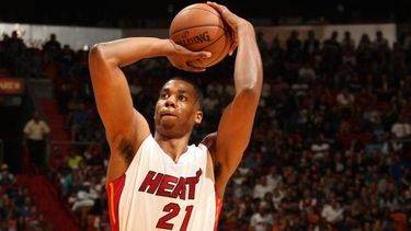 Hassan Whiteside es el líder en el departamento de bloqueos. (ARCHIVO)