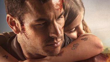 Imagen de la película Adiós del director Paco Cabezas.