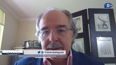 Asdr&uacute;bal Aguiar, escritor, abogado y pol&iacute;tico venezolano.