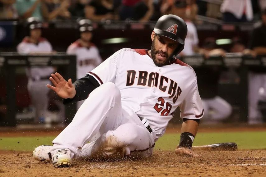 Boston busca añadir poder a una alineación que quedó en el último lugar de la Americana con 168 jonrones.