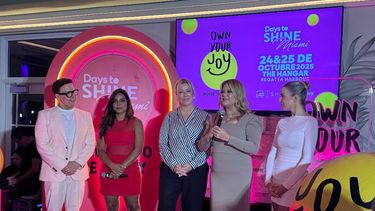 Equipo detrás de Days to Shine trabaja para brindar un evento memorable.