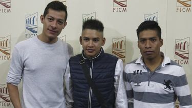 Los actores Luis Alberti, izquierda, Jonathan Sánchez, centro, y Horacio Celestino de la película mexicana “Mano de obra posan durante una conferencia de prensa en el Festival Internacional de Cine de Morelia en Morelia, México, el sábado de octubre de 19 de 2019.  