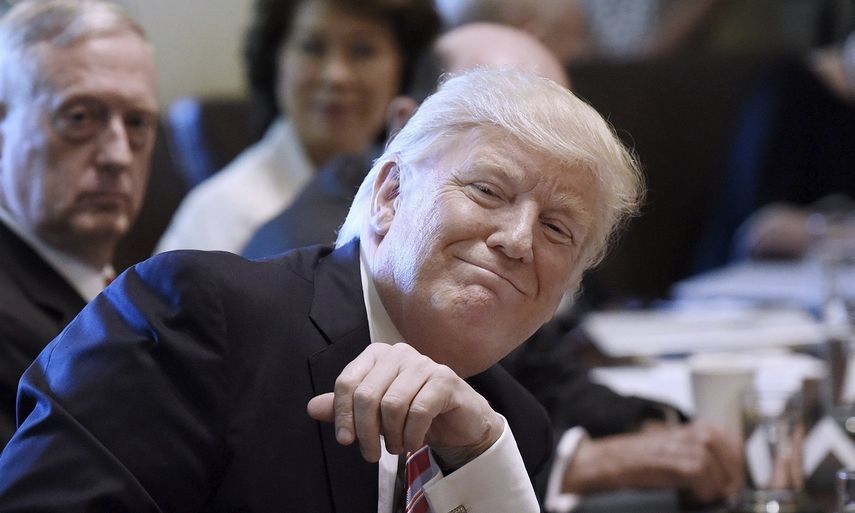 El presidente de Estados Unidos,&nbsp;Donald&nbsp;Trump, habla durante la reunión de gobierno en la Casa Blanca, en Washington, Estados Unidos, este 12 de junio de 2017.&nbsp;