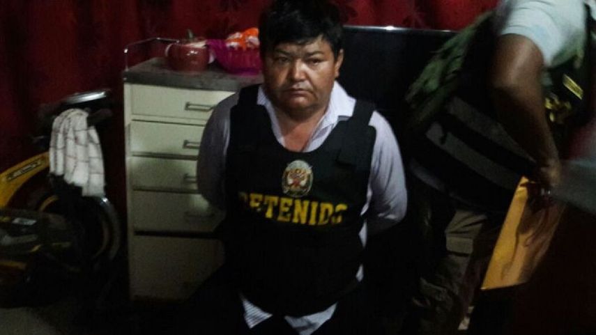 Carlos&nbsp;Arce, alias Metralleta o Tío Charly, facilitaba a los criminales la invasión de terrenos a cambio de obtener mejores dividendos.&nbsp;