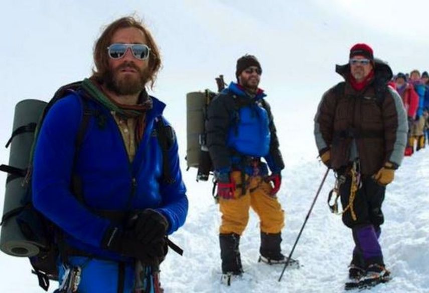 El filme, que abre la Mostra de Venecia el próximo 2 de septiembre, revive la trágica expedición a la cumbre más alta del planeta (monte Everest, 8.848 metros) de un grupo de montañeros aficionados que hicieron cima el 10 de mayo de 1996 y fueron sorpr