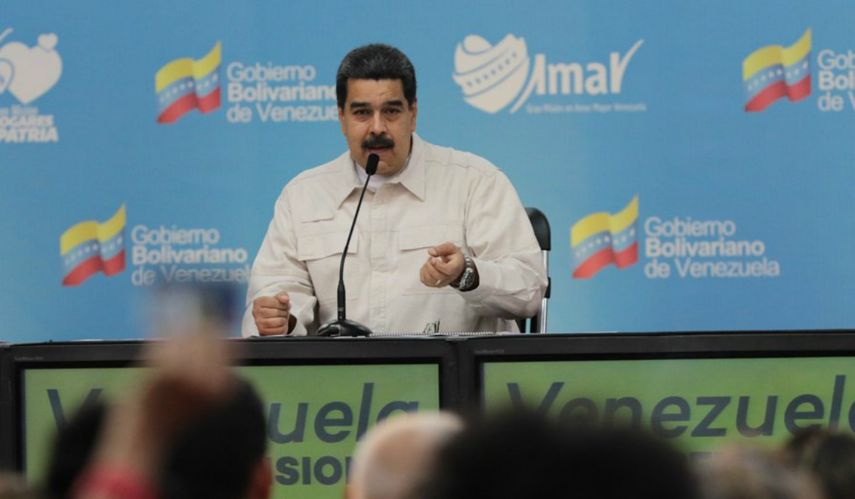 Maduro&nbsp;afirmó que enfrenta maldad y perversidad de la oposición, pero no se refirió al proceso aprobado por el poder Legislativo.
