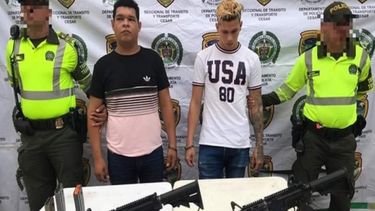 Un juez colombiano ha dictado orden de prisión contra dos venezolanos detenidos con fusiles en un autobús que cubría la ruta Valledupar-Barranquilla.