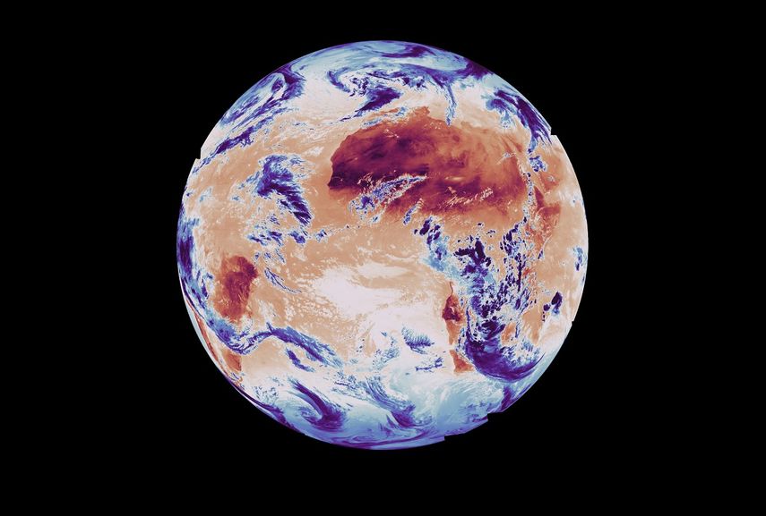 El satélite meteorológico europeo de última generación (el Meteosat Third Generation-Sounder) ha enviado sus primeras imágenes de la Tierra, que demuestran cómo la misión proporcionará datos sobre la temperatura y la humedad para hacer previsiones meteorológicas más precisas en Europa y el norte de África.&nbsp; &nbsp;
