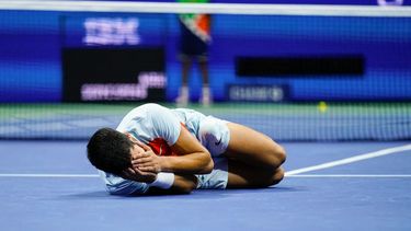 Alcaraz cometió demasiados errores no forzados y topó con un Goffin excelso.