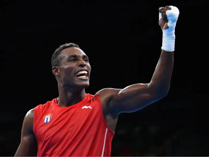 El boxeador cubano Julio César La Cruz celebra una victoria durante los Juegos Olímpicos de Río de Janeiro 2016.