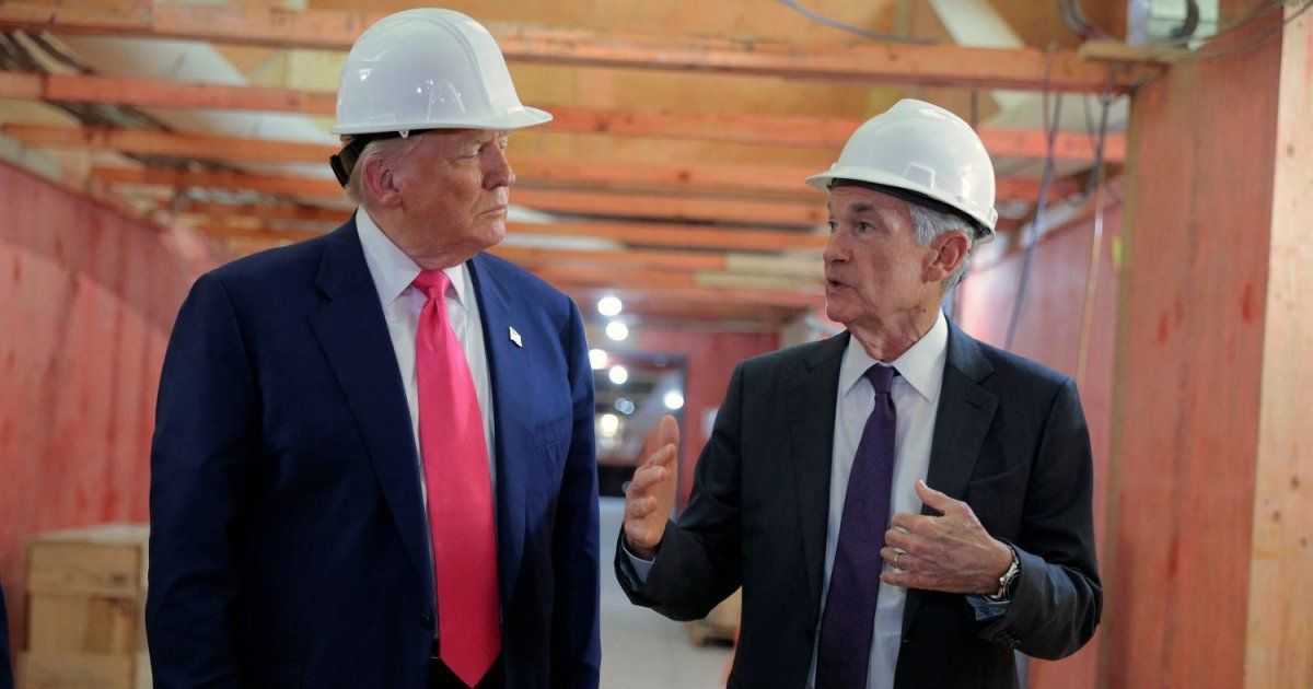 Trump sostiene que es “muy probable” que el presidente de la Fed continúe en el cargo