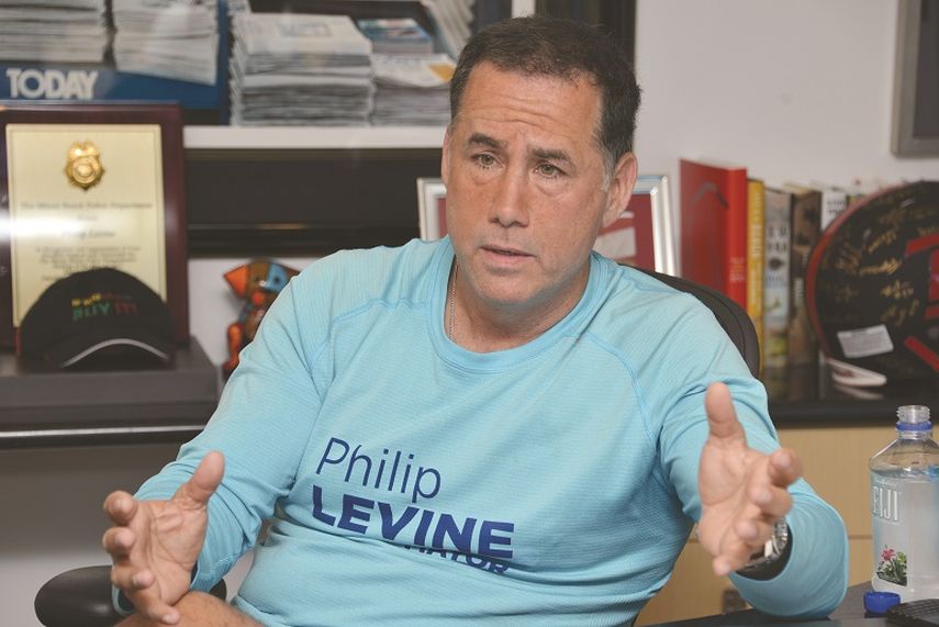 El alcalde Levin lleva cuatro meses en el cargo (Giselle Santalucci)