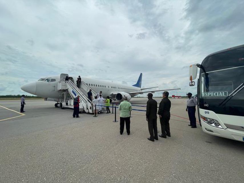 Mientras miles de cubanos esperan por su proceso de parole, otros son deportados desde EEUU.&nbsp;